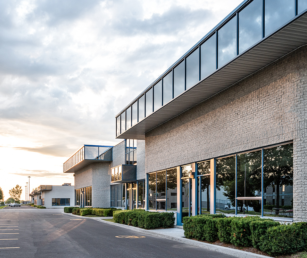 NeatandClean_Facilities_OfficeBuilding_1000X840